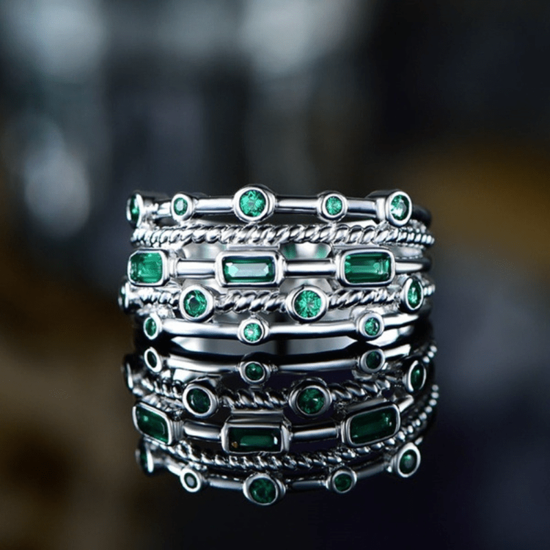 

Stunning Green Zirconia Multi-layer Ring - Perfect For Daily Wear