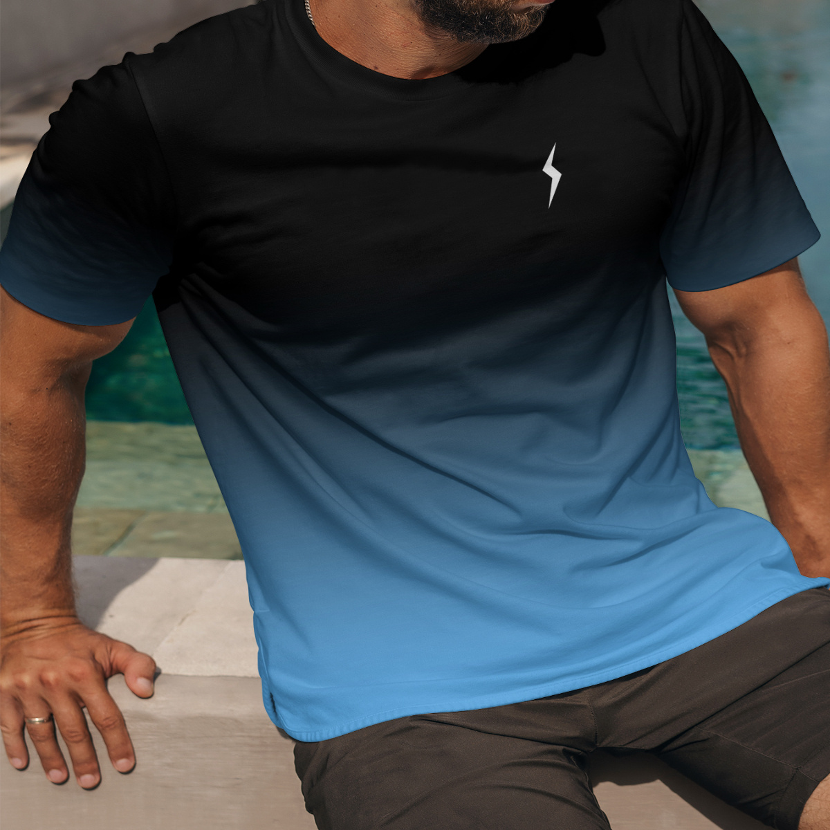 

Men's Gradient Color Lightning Graphic Print T-shirt, Short Sleeve Crew Neck Tee, Men's Clothing For Summer Outdoor