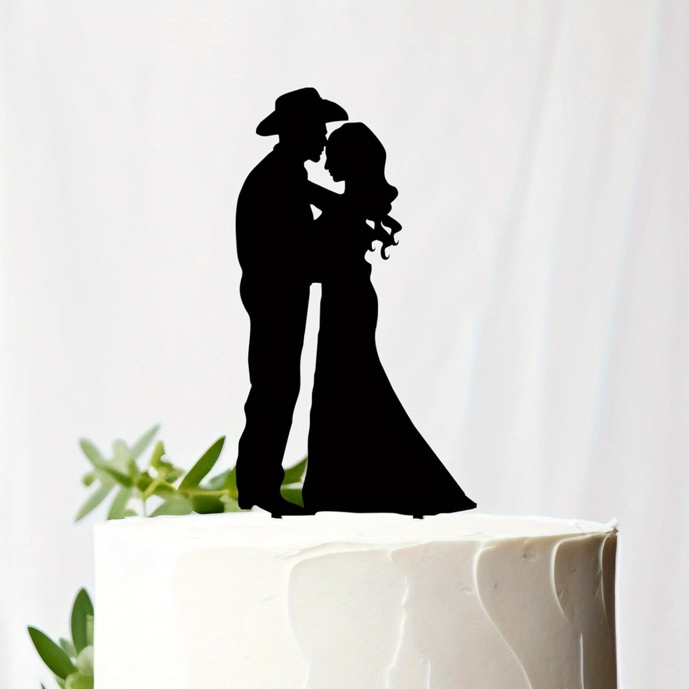 

Cake Topper, Country Western Wedding Cake Topper, , Bride And Groom Cake Topper, Cake Topper For Wedding, Personlized Bride And Groom Silhouette Cake Topper.