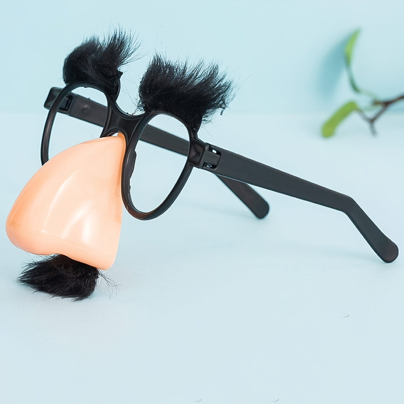 1pc Black Halloween Glasses With Fluttery Eyelashes, Detachable Nose And Beard - Unisex Party Accessory For Spooky Fun