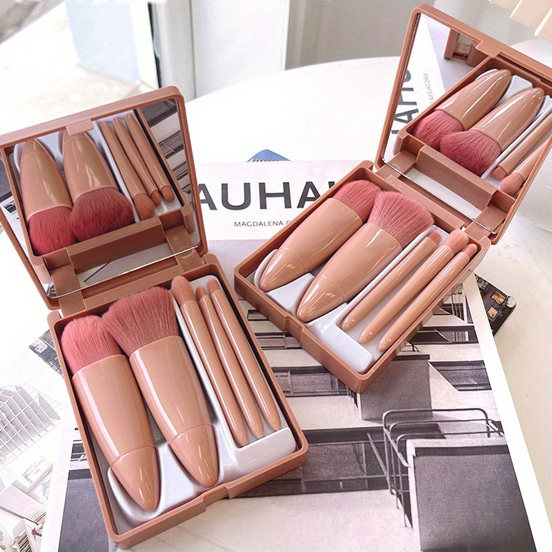 

A Five-piece, Portable Makeup Brush Set With Mirror, Travel Set, - Makeup Brush, Foundation Brush, Eyeshadow Brush, Lip Brush, Blush Brush