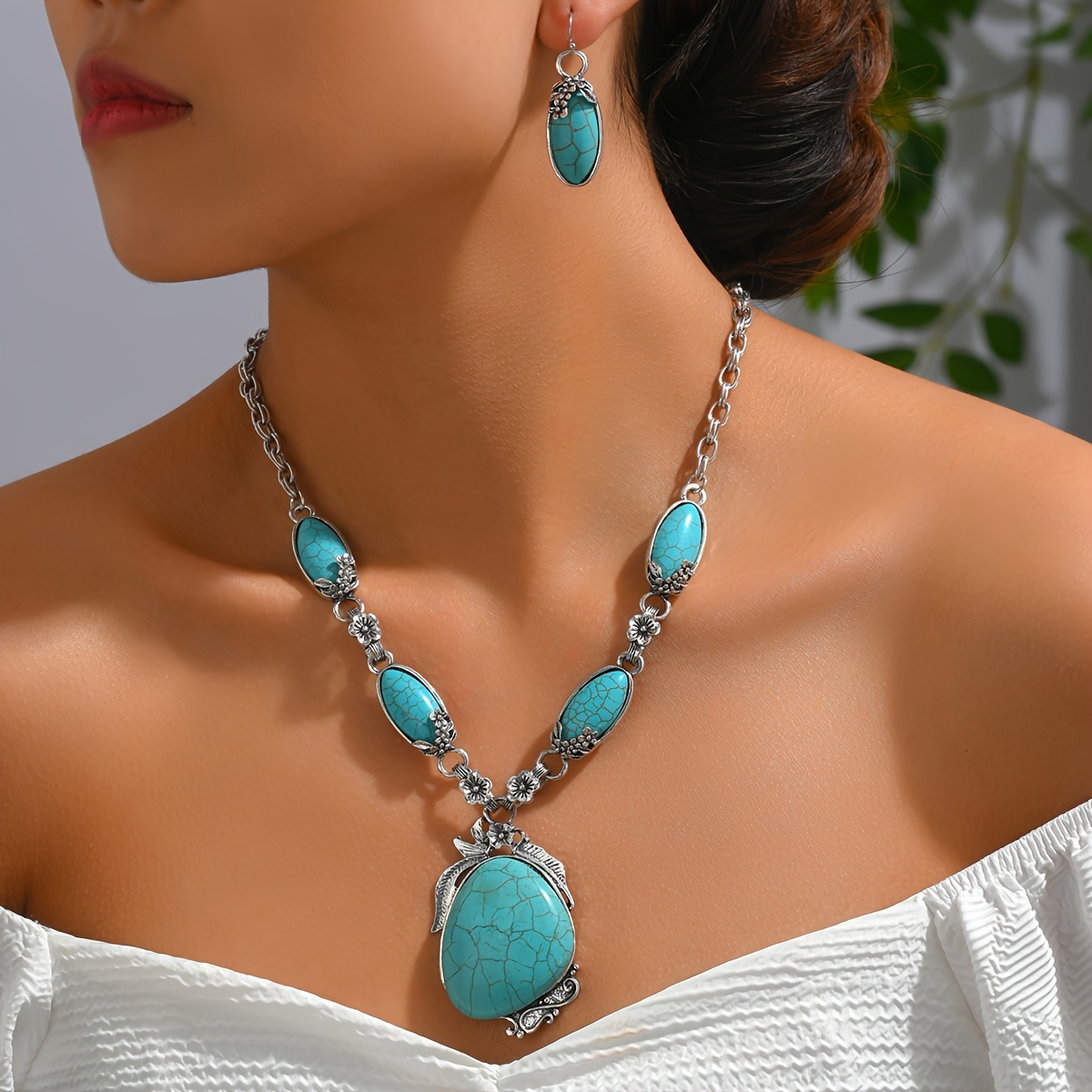 

-piece Bohemian Jewelry Set - Antique Silvery Alloy Necklace And Turquoise Earrings - Vintage Bohemian Accessories, Suitable For Women's Beach Vacation And Gifts