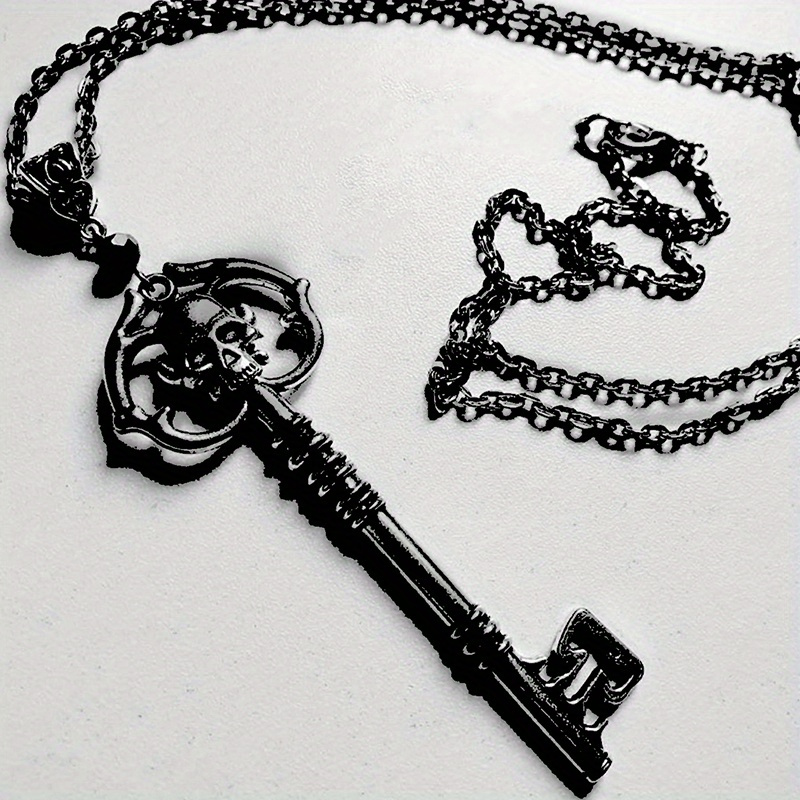 

1pc Fashionable Skull Key Gothic Style Copper Black Pendant Necklace Womens Fashion Party Birthday Gift