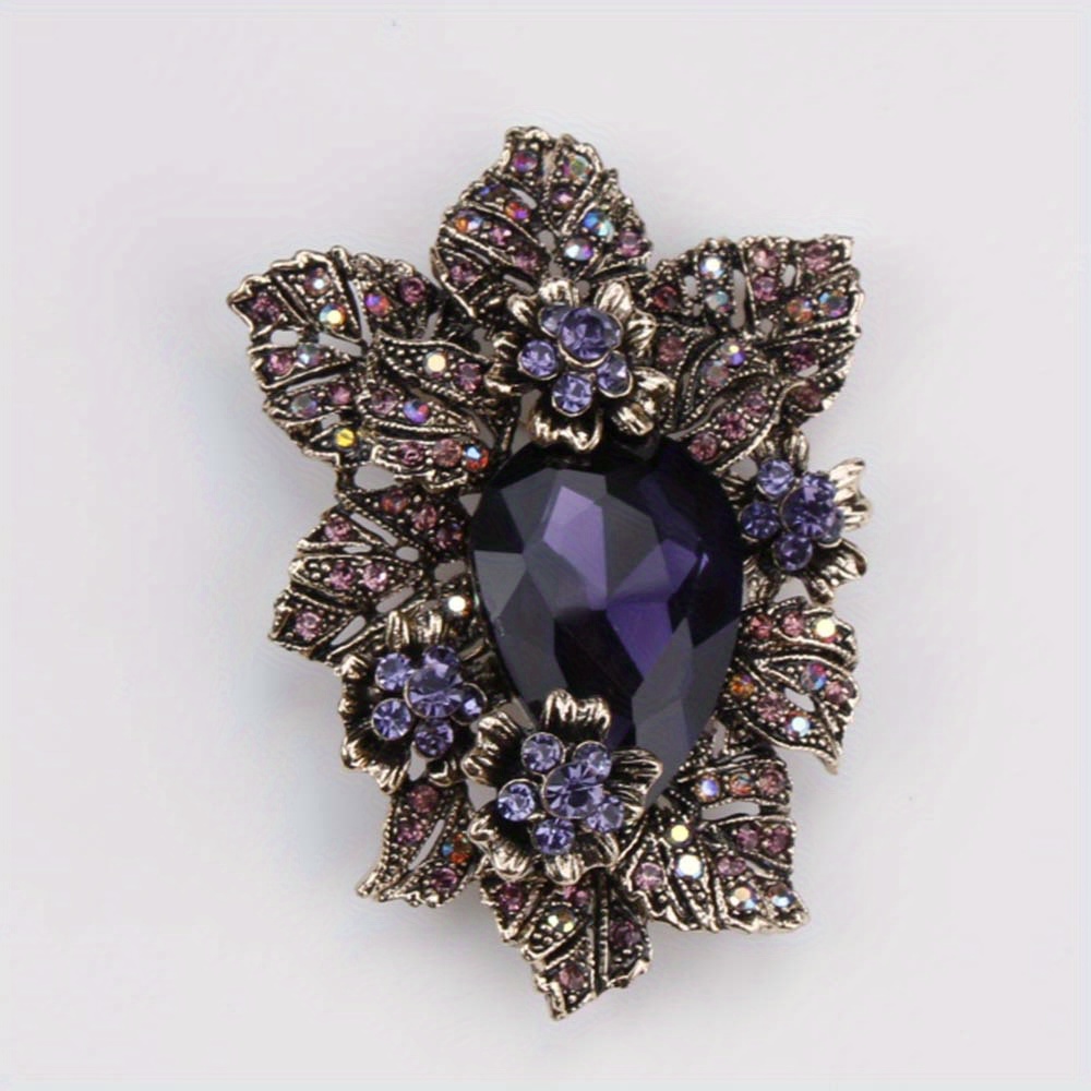 Image of Retro Imitation Crystal Glass Brooch French Rhinestone Flower Badge Men's And Women's Suits Costumes Banquet Pins