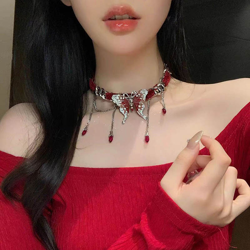 

Red Velvet Butterfly Tassel Necklace, Female Autumn And Winter Sweet And Girl Temperament Fashion Exaggerated Design Clavicle Chain