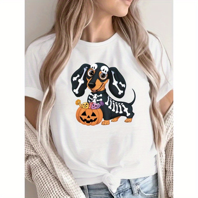 

Halloween Dachshund Women's T-shirt