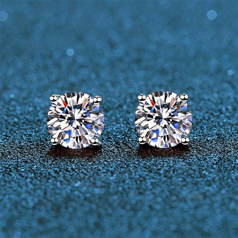 

Elegant Moissanite Stud Earrings For Women - 0.5/1/2/3ct Round Cut, 925 Silvery, Perfect Gift For Valentine's Day & Casual Attire