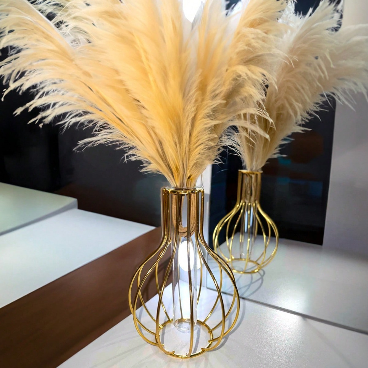 

1pc Elegant Golden Metal Flower Vase With Transparent Tube - Unbreakable, Contemporary Cylinder Design For Home Decor, Weddings, And Parties, Vases Home Decor