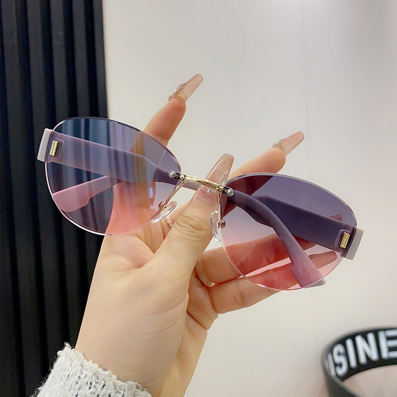 

1pc Women's Fashion Retro Glasses Plastic Frame Anti-reflective Lens Decorative Ordinary Eyewear For Street Snap And Travel