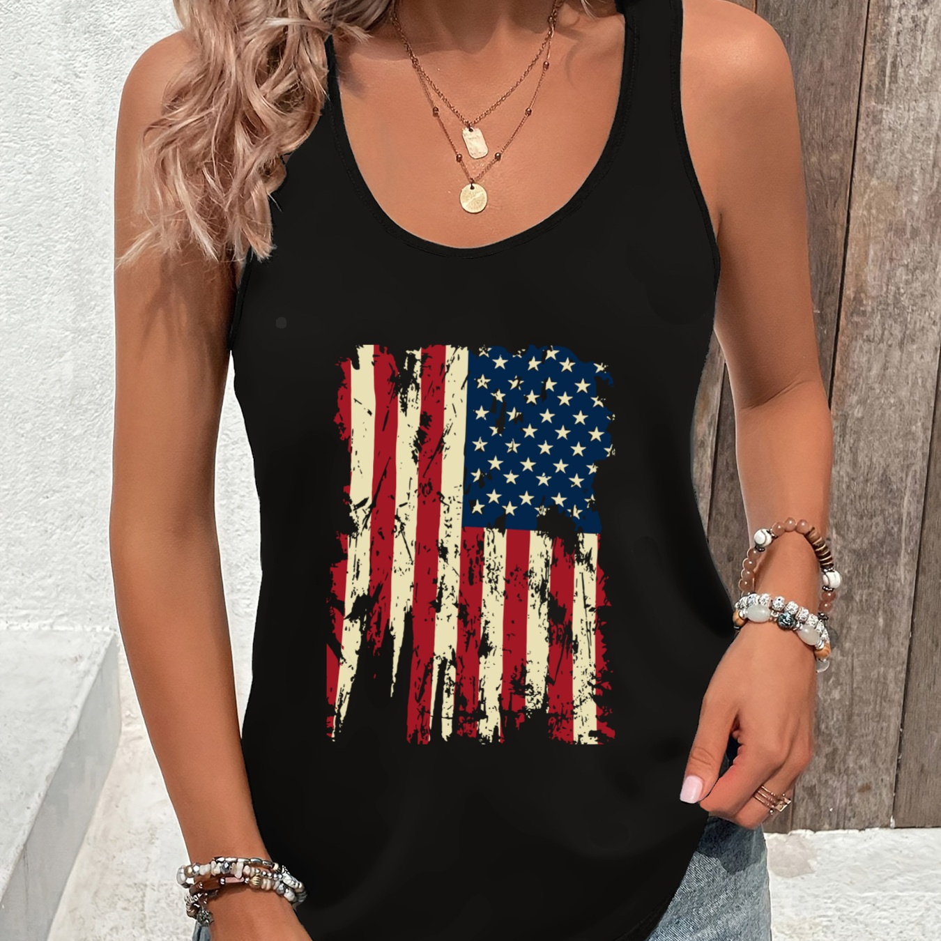 

Women's Patriotic American Flag Graphic Tank Top, Casual Crew Neck Sleeveless Knit Polyester (95% Polyester, 5% Elastane) Summer & Spring Fashion