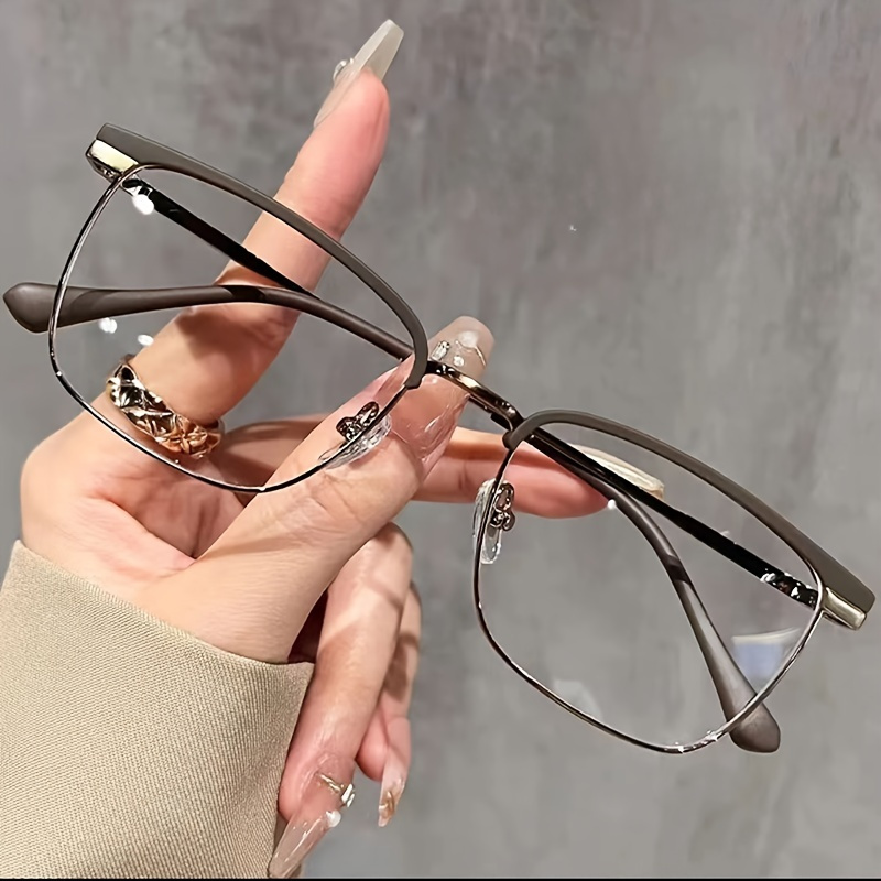 

Half-frame Round Clear Lens Glasses, Metal Frame, Lightweight Computer Spectacles For Women Men, Includes Cleaning Cloth