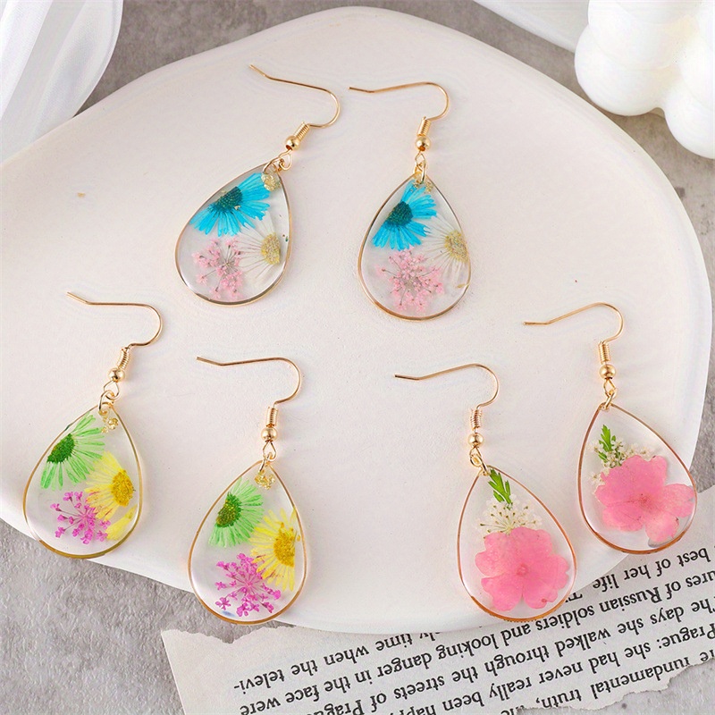 

3pairs Natural Style Handmade Pressed Flower Earrings For Women, Charm Resin Dried Flowers Teardrop Dangle Drop Earring, Summer Nature Floral Earings Jewelry Gift For Women Girls
