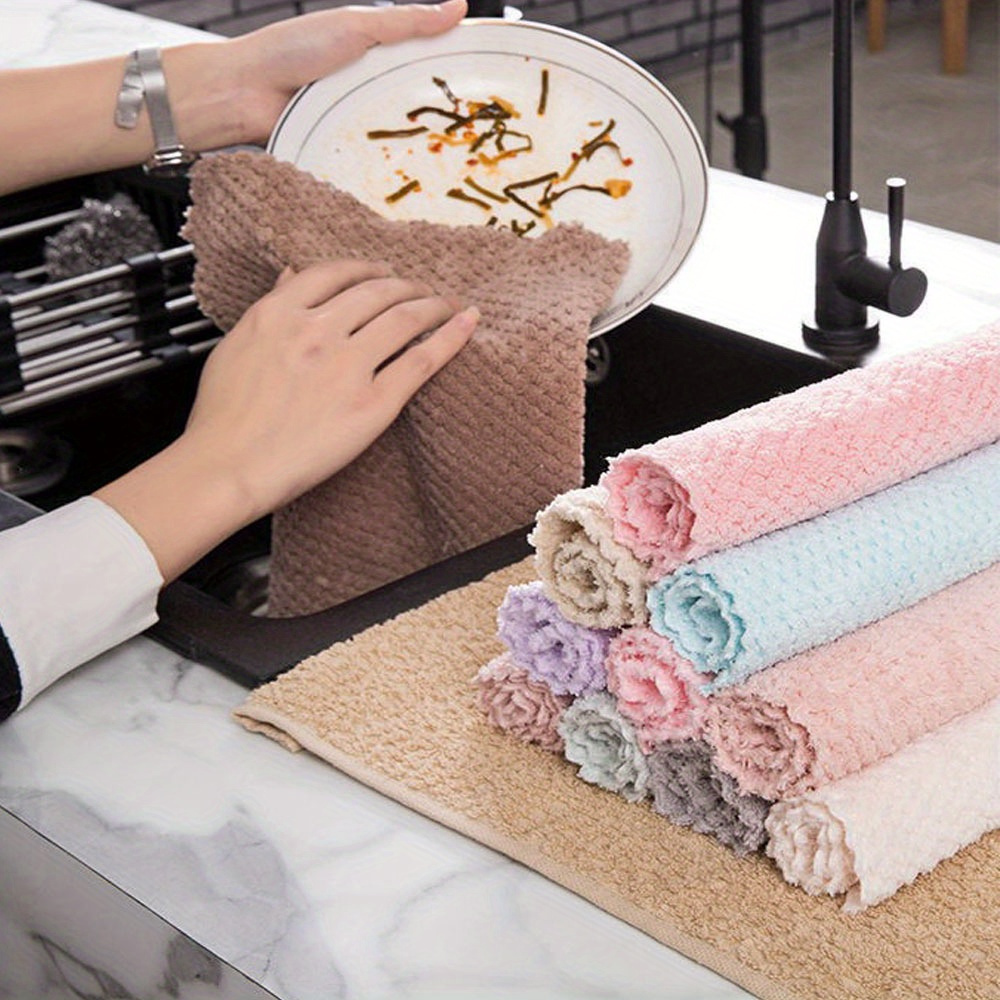 set of 10 sturdy towels for cleaning,   absorbent kitchen cloths, machine washable: reliable towels for washing dishes, removing grease, and   household cleaning. details 6