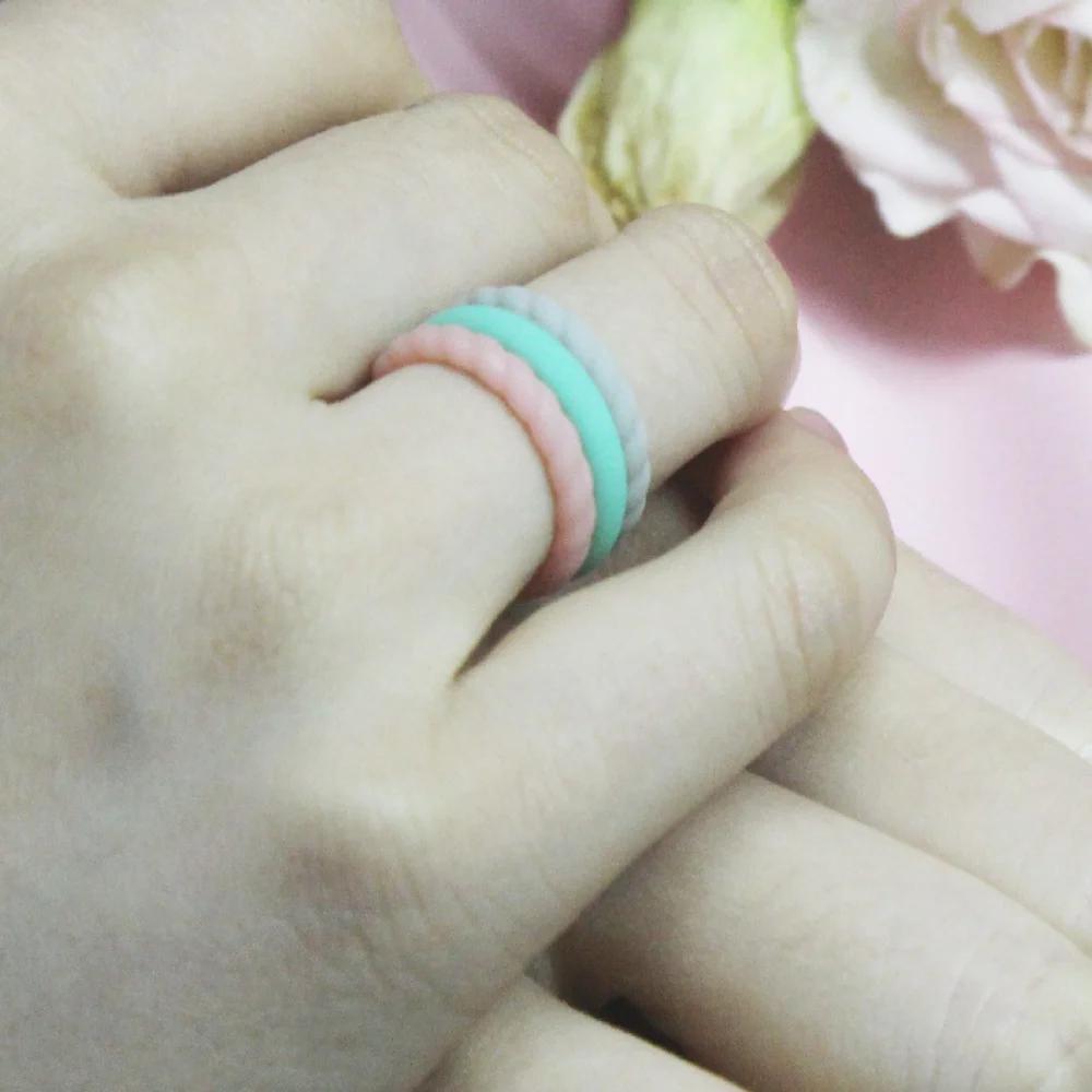 Soft & Stackable Silicone Twist Ring for Women - Ideal for Weddings & Holidays