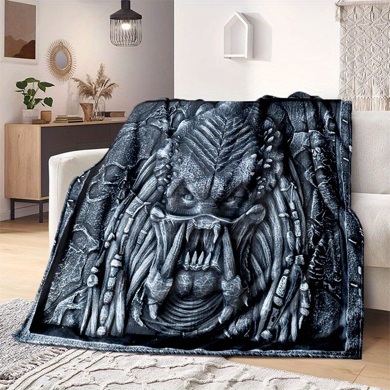 

Predator Horror Movie Themed Blanket: Perfect For Movie Nights Or Outdoor Adventures - 1.8m+ Long Edge, 2.16m²+ Area, Viscose Material