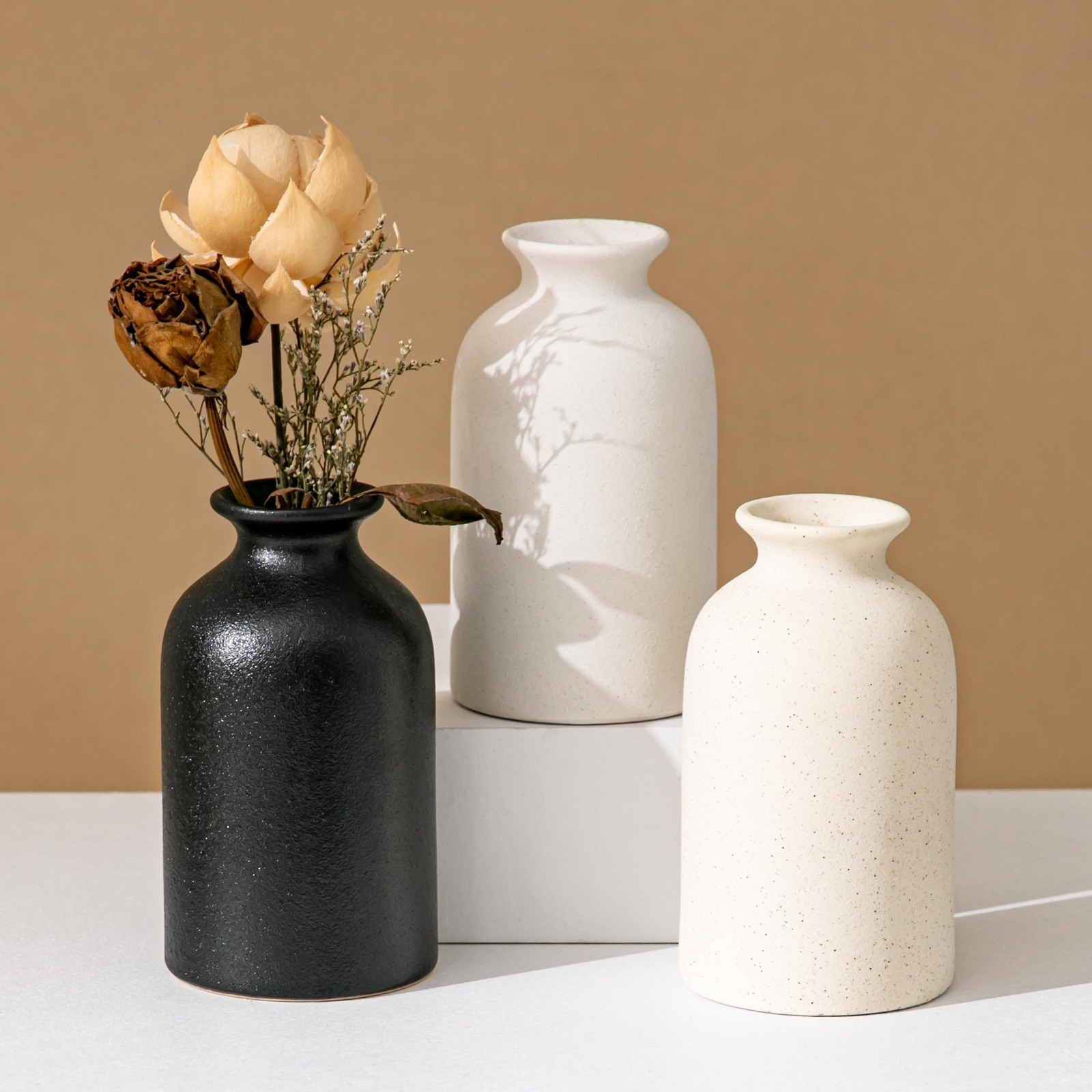 

Charming Ceramic Vase - Modern Home & Farmhouse Decor, Ideal Holiday Gift, Versatile Placement In Living Room, Office, Or Entryway