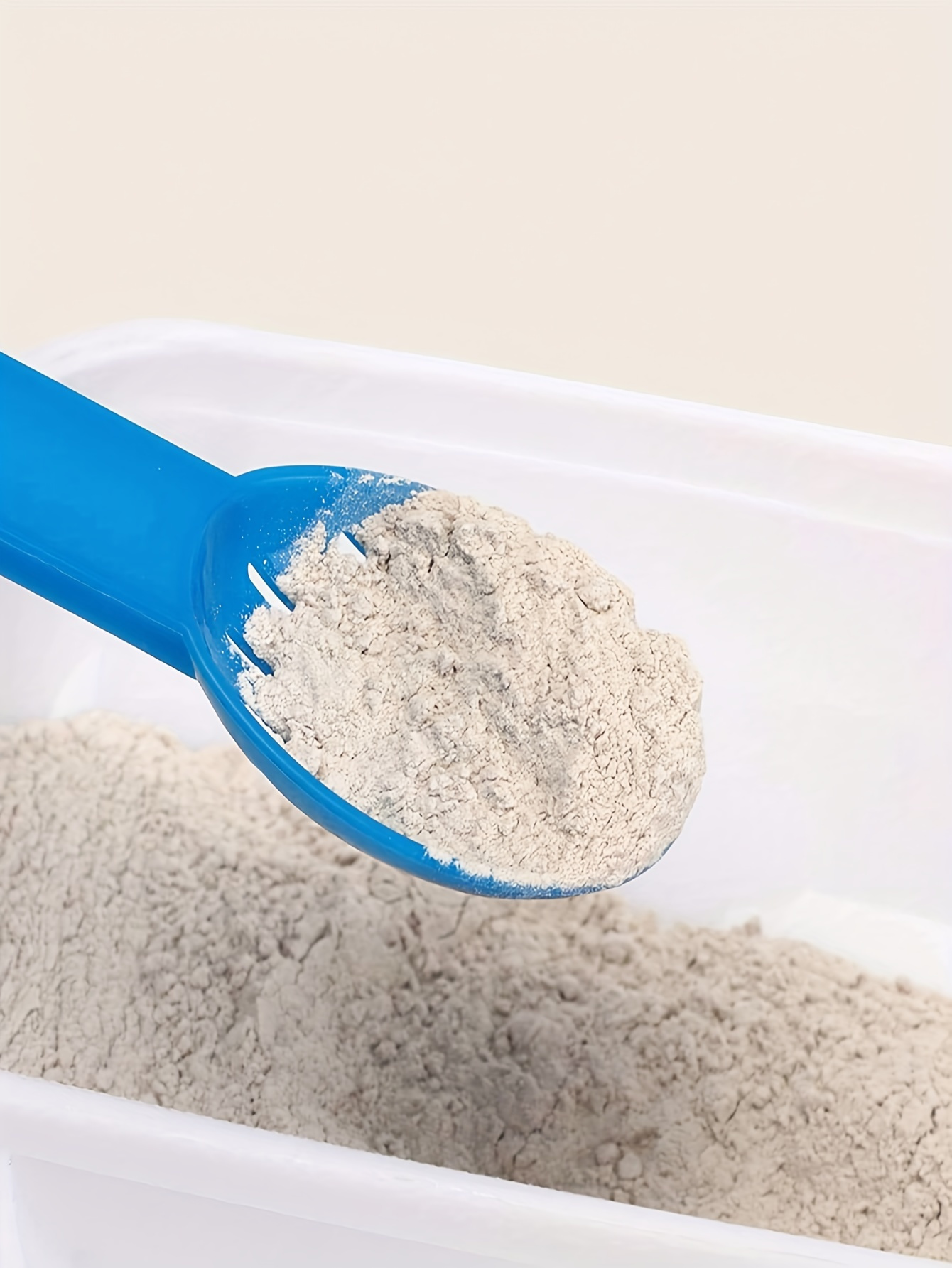 1pc   colored durable hamster garbage shovel made of sturdy abs plastic this easy to clean shovel is perfect for small pets Product details 2