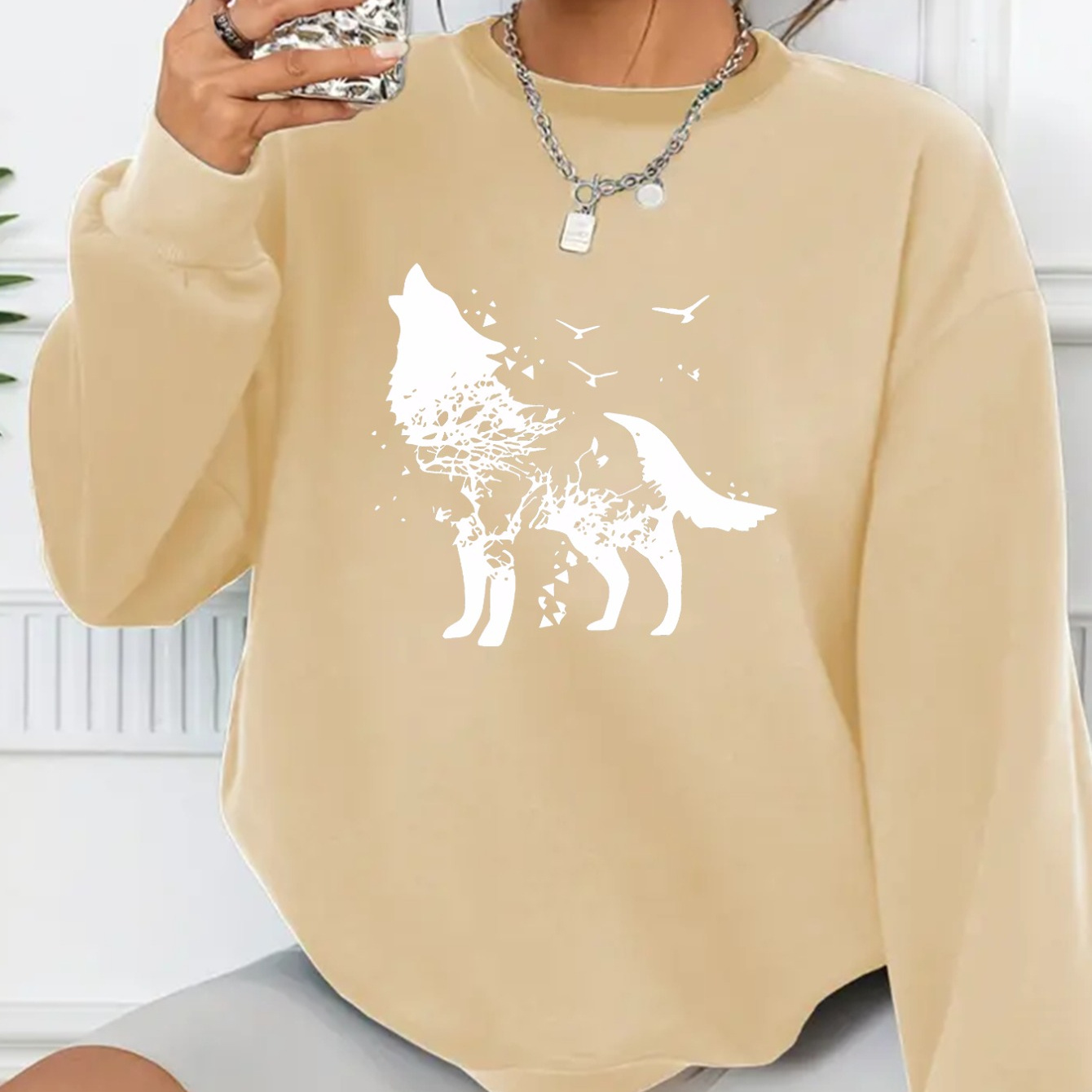 

Women's Casual Long Sleeve Crew Neck Sweatshirt With Wolf Print, Sportswear For Fall & Winter, Outdoor Wear