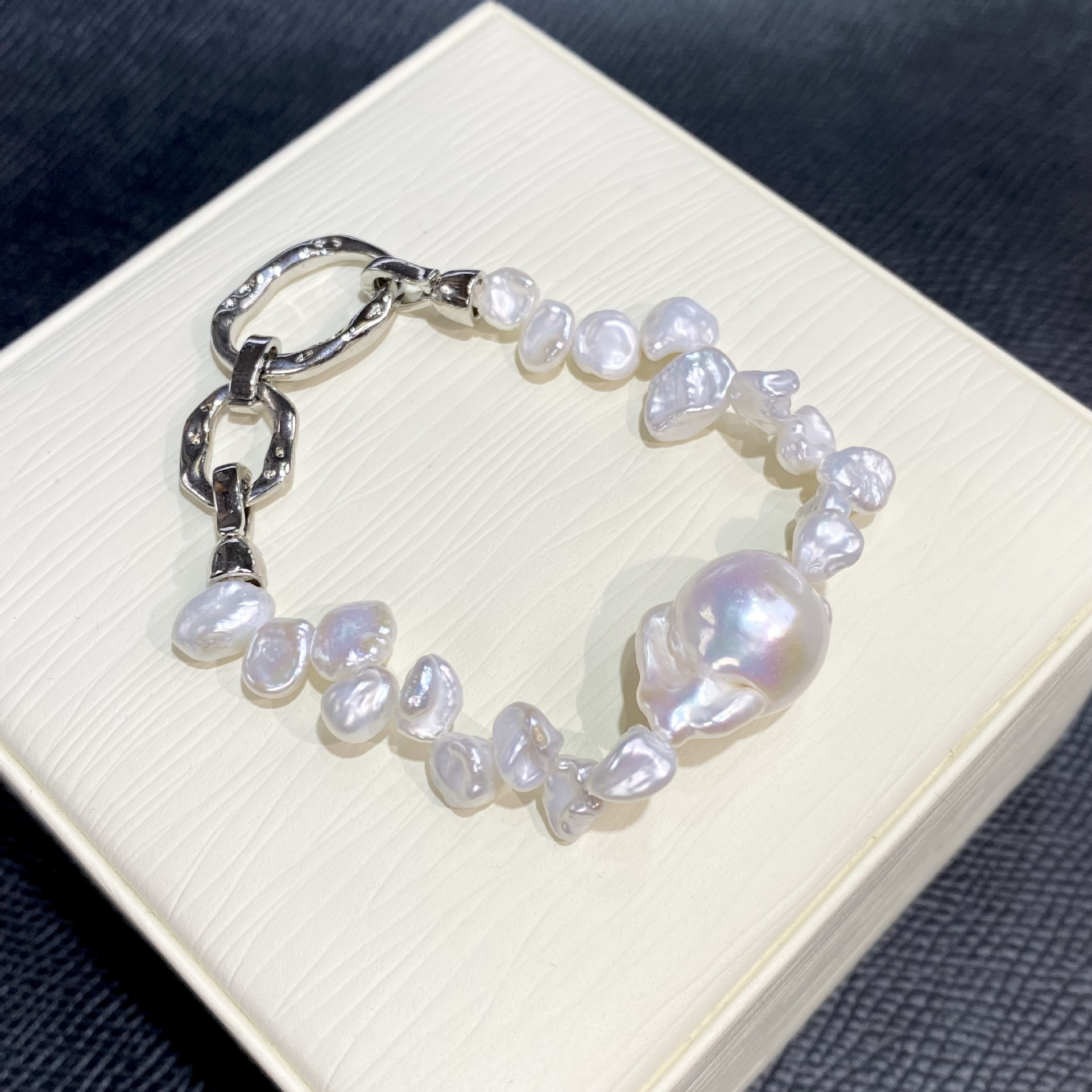 elegant white baroque pearl necklace a feminine statement piece   radiance   everyday wear and special occasions natural pearls with characteristic growth   suitable for valentines day gift details 3