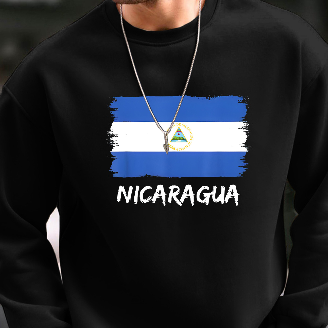 

Nicaragua Flag Print Men's Crew Neck Long Sleeve Sweatshirt, Stylish Pullover Sweatshirt, Casual Comfortable Top For Outdoor Sports