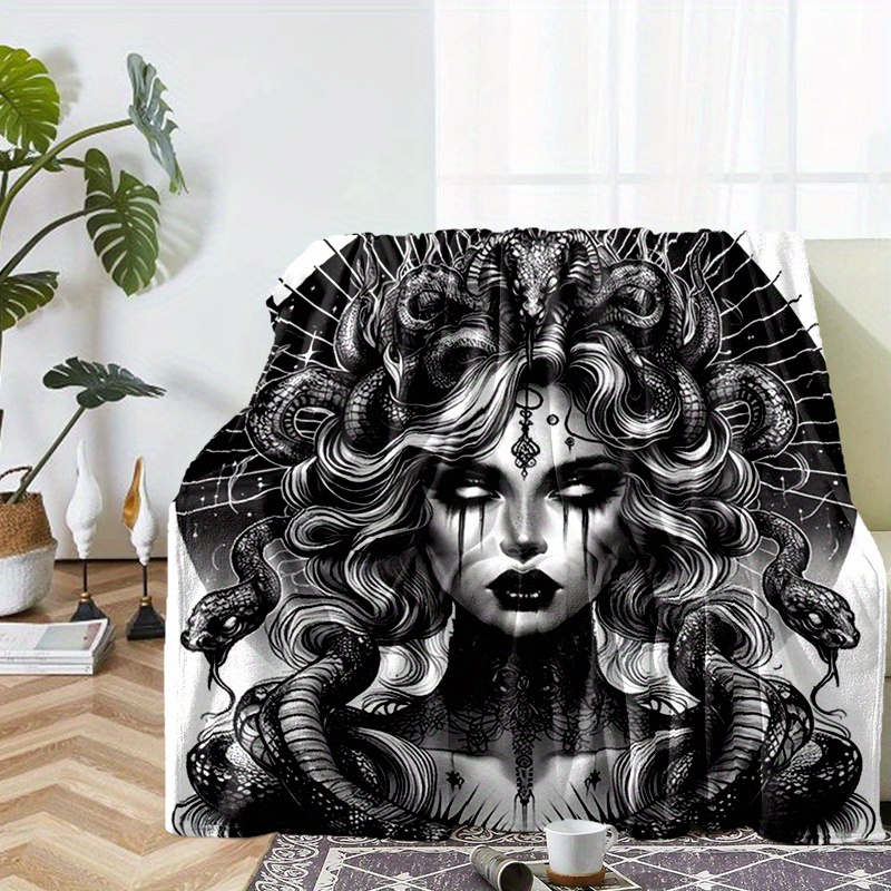 

Medusa Soft Polyester Blanket - Large 1pc Sofa Bed Throw, 100% Polyester, Cozy All-season Comfort, Ideal For Couch, Bed & Travel, Oversized Area (≥2.16m²) & Length (≥1.8m)