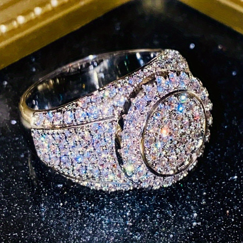 

Bague de luxe gothique en cuivre avec pavage complet de synthétique, grande bague de pour hommes et femmes - pour mariage, banquet, fête des vacances et cadeau de la Saint-Valentin, pierre de d'avril