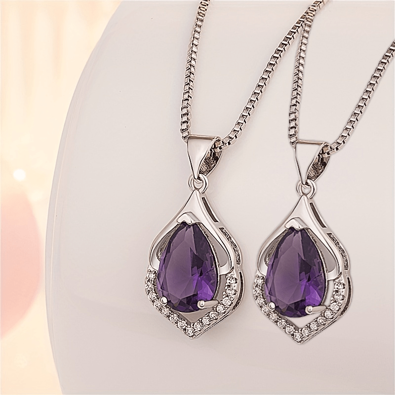 Purple diamond clavicle chain fashion versatile Valentine's purchases Day zircon pendant