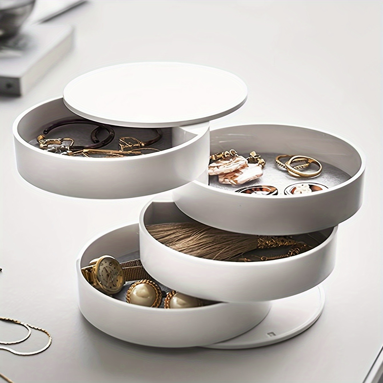 

1pc Plastic Rotating Jewelry Organizer Box With Lid - Dustproof Desktop Storage For Accessories And Makeup