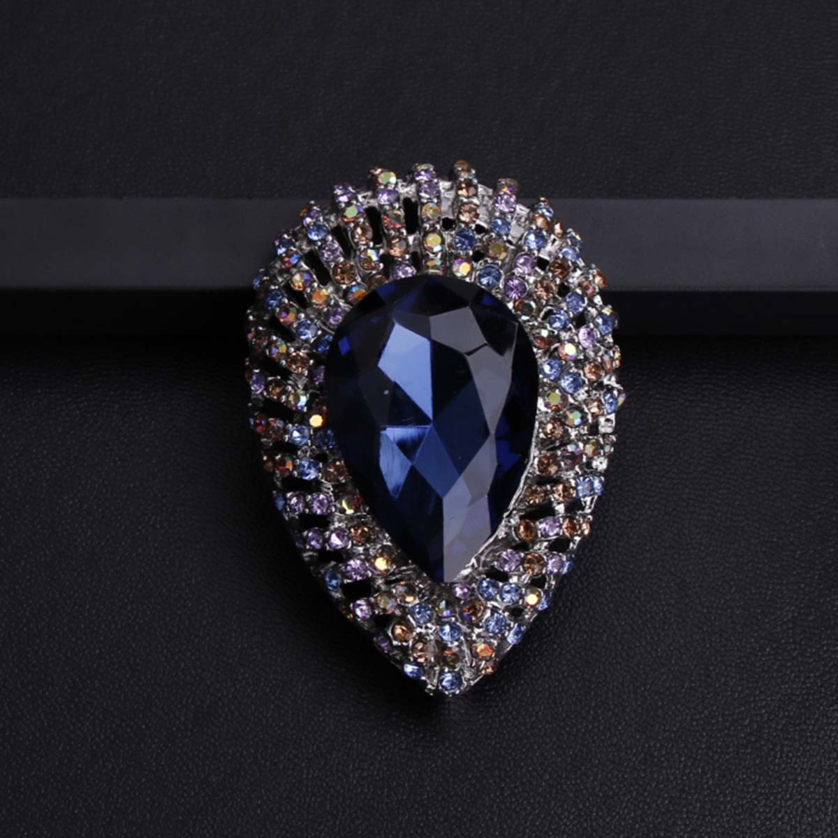 elegant vintage crystal brooch luxurious   corsage pin for   for coats sweaters details 2