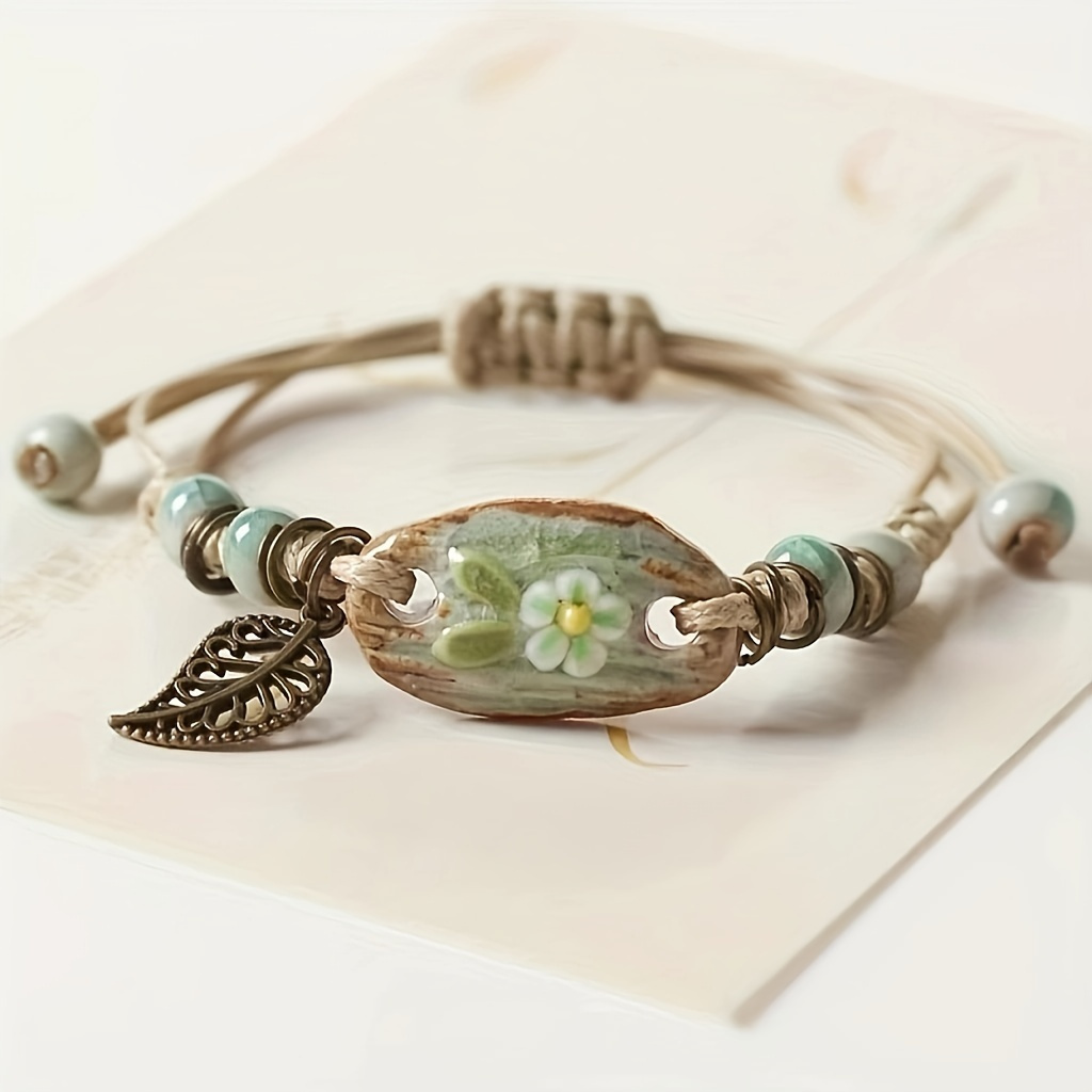 

Classical Style Leaf Pendant Braided Bracelet, Elegantly Handmade, Adjustable Size