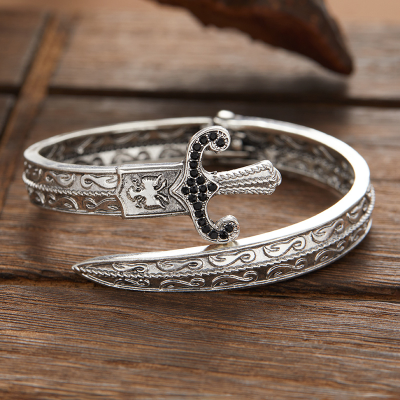 TEMU 1 Pc Fashionable Punk Style Vintage Entangled Sword Shape Bracelet Men Creative Party Jewelry