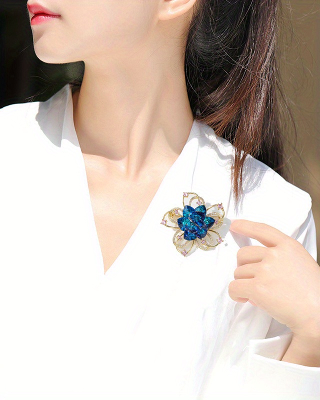 elegant sparkling   flower brooch elegant and exquisite suitable for ladies accessories bags hats coats and badges details 2