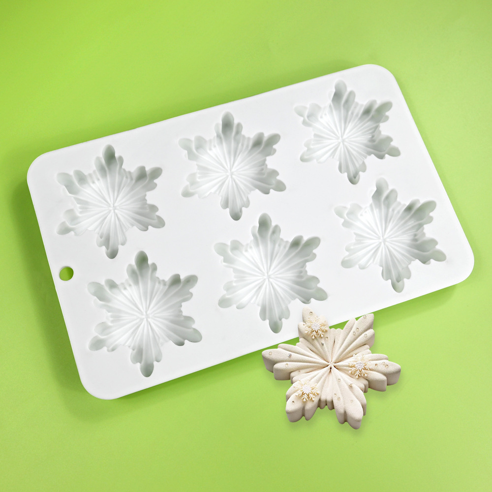 

1pc Christmas Silicone Mold For Mousse, Chocolate & Desserts - Diy Flower-shaped Baking Tray For Handmade Soaps And Treats