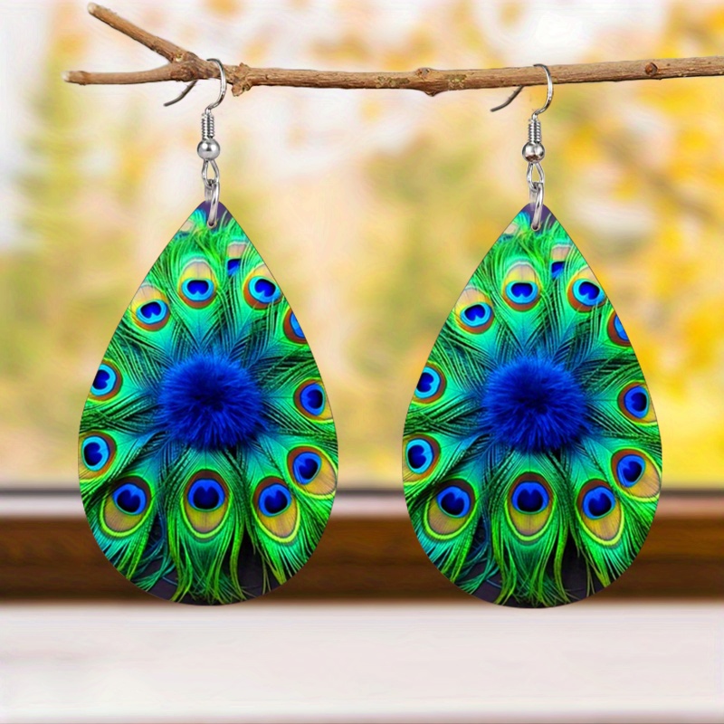 

Chic Green Feather Leather Earrings For Women - Lightweight, Trendy Party Accessory & Gift, Creative, Jewelry