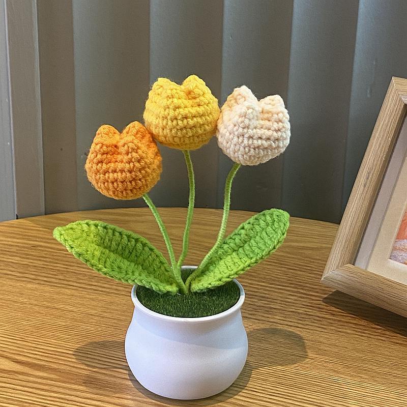 Finished Hand Woven Potted Home Decor Knitted Simulation Flower Crochet