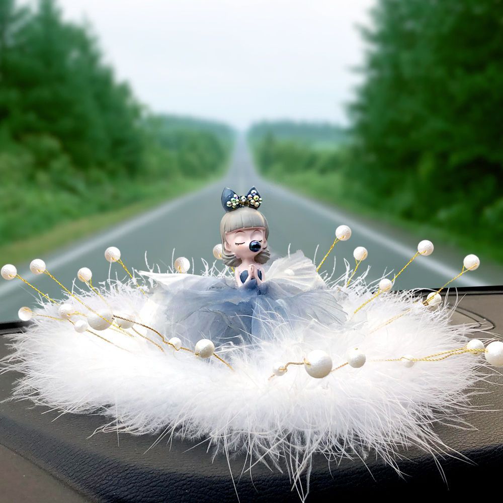 1pc Netroots Goddess Models Car Ornaments Cute Car Center Console Creative Car Accessories Car Interior Decoration Supplies Daquan