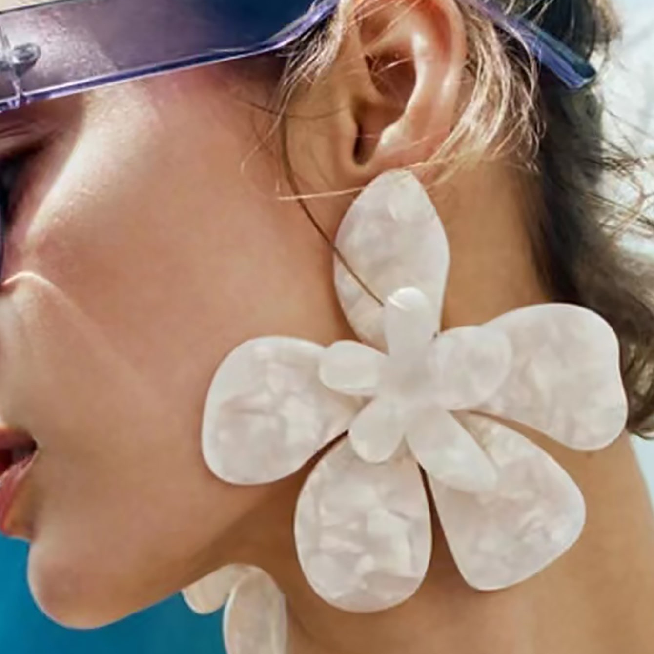 

Floral Pattern Earrings Exaggerated Large Flower Earrings Women Glossy Acrylic Sheet Trend Fashion Earrings Stud Earrings