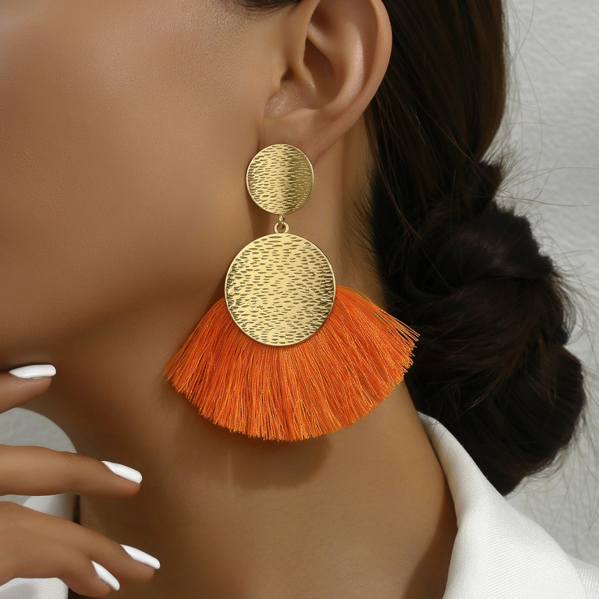 

1 Pair Of Exaggerated Personality Metal Handcrafted Fan-tassel Earrings Bohemian Geometric Cutout Earrings Pop Accessories