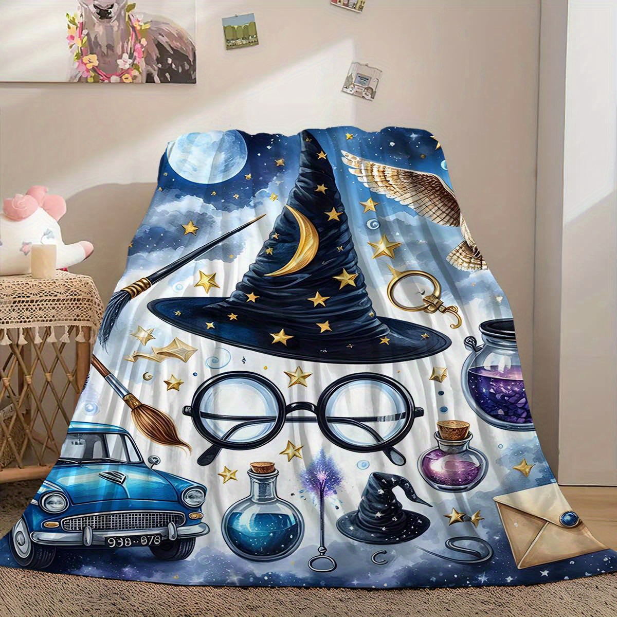 

Vintage Wizard-themed Knitted Polyester Flannel Throw Blanket | Digital Print, Soft Warm All-season Multipurpose Nap Travel Office Sofa Bed Blanket | 200-250g Magic Motif With No Embellishment | 1pc