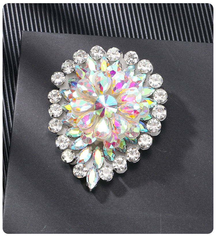 luxury women men   exaggerated   brooches badges   elegant gorgeous   banqut party pin jewelry details 2