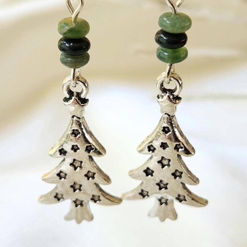 

2pc Exquisite Christmas Tree Imitation Natural Stone Personalised Fashion Stainless Steel Antique Silvery Earrings Dangling Women Daily Party Christmas Gift