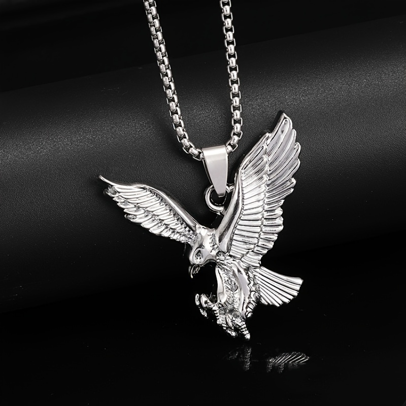

New 2024 Men's Retro Eagle Pendant Necklace 1 Piece, Stainless Steel Chain, Adjustable Chain Length, Fashion Accessories, Christmas And Birthday Gifts