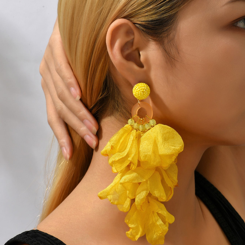 

1 Pair Of Yellow Organza Petal Pendant Earrings Handmade Floral Leopard Print Fashion Exaggerated Earrings For Women