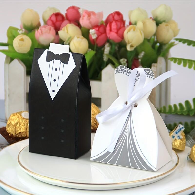 

50pcs European Style Wedding Favor Boxes, Bride & Groom Candy Gift Paper Box Pack, Black Tuxedo & White Gown Design For Wedding Reception, Bridal Shower, Engagement Party Decorations