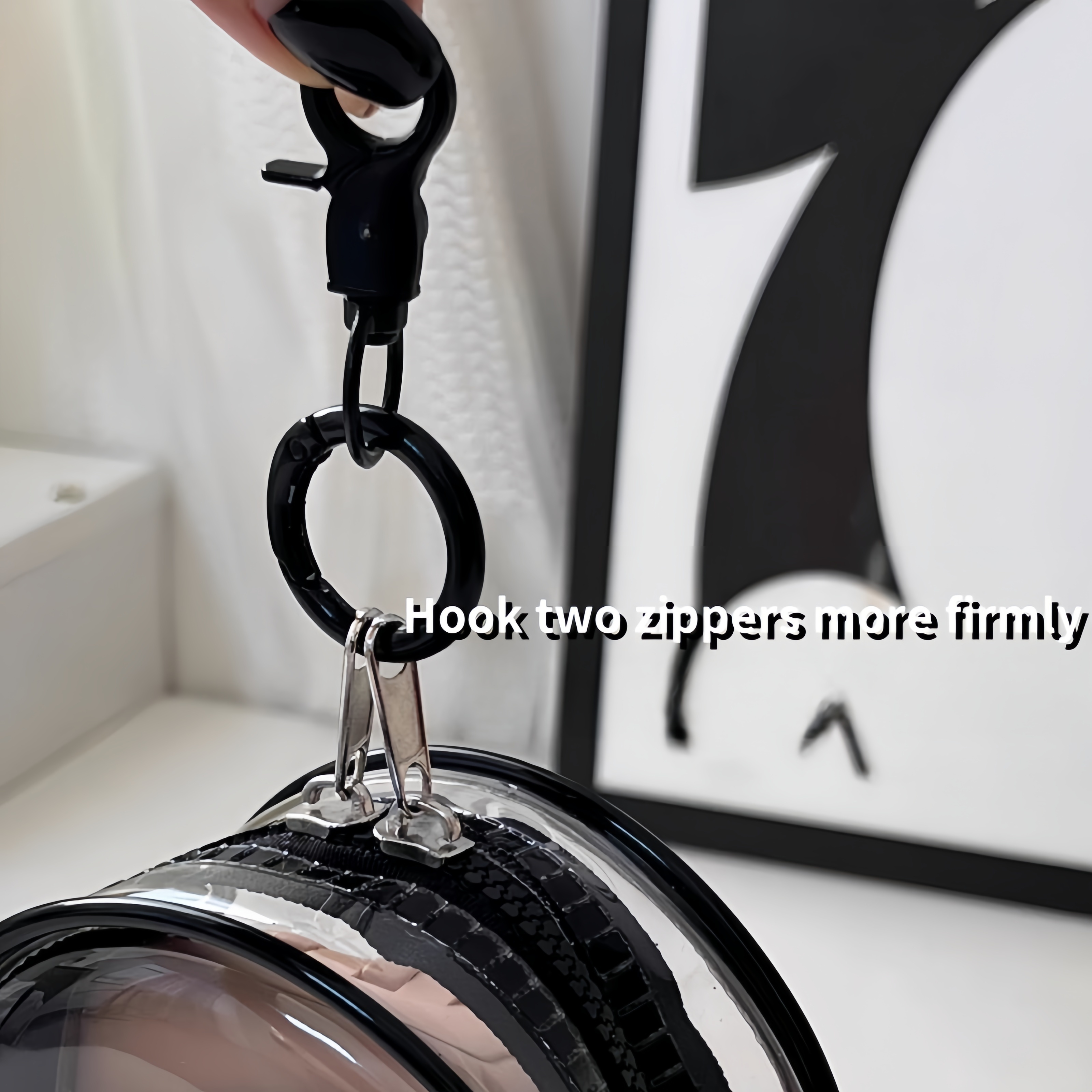 1pc Clear Plastic Charger and Cord Organizer Mini Bag, Portable Earbud and Cable Storage Case, Protective Travel Pouch with Keychain for Accessories