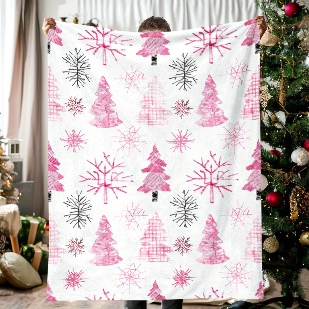 

[customer ] Holiday Charm, Cozy Pink Christmas Tree & Flannel Blanket - Soft, Warm Throw For , Camping, Travel | Gift , Family, And