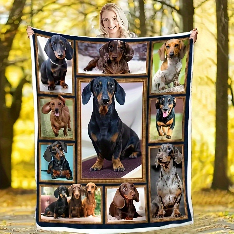 

1pc Soft And Cozy Dachshund Print Flannel Blanket - Travel, Sofa, Bed, And Office - Ideal Gift For Boys, Girls, And Adults - All Season