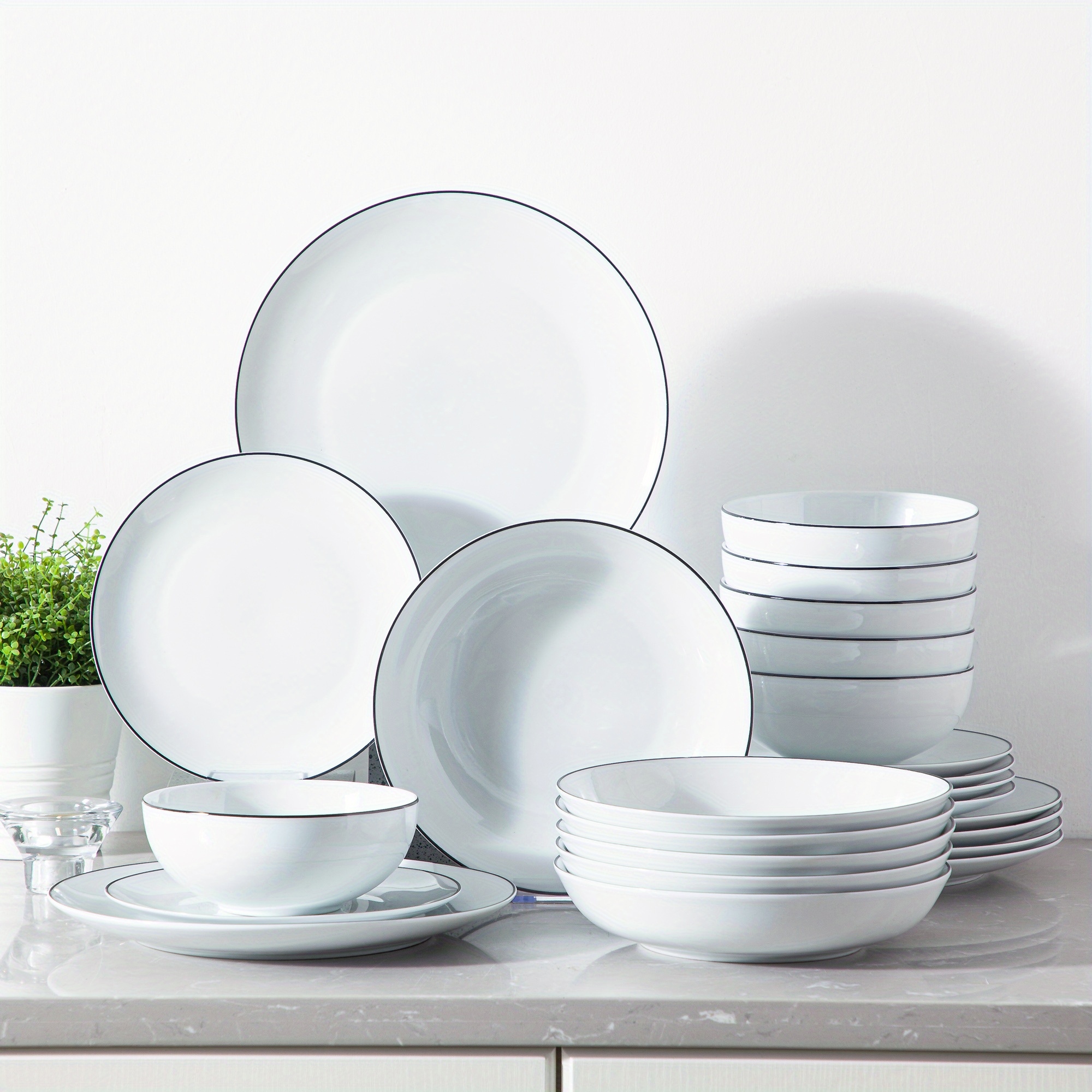 Image of Set Of 24 High-quality Porcelain Dinnerware, Featuring A Contemporary With A Black Rim, Suitable For Serving 6 People - Includes Elegant Plates And Bowls For Desserts, Salads, Soups, And Pasta