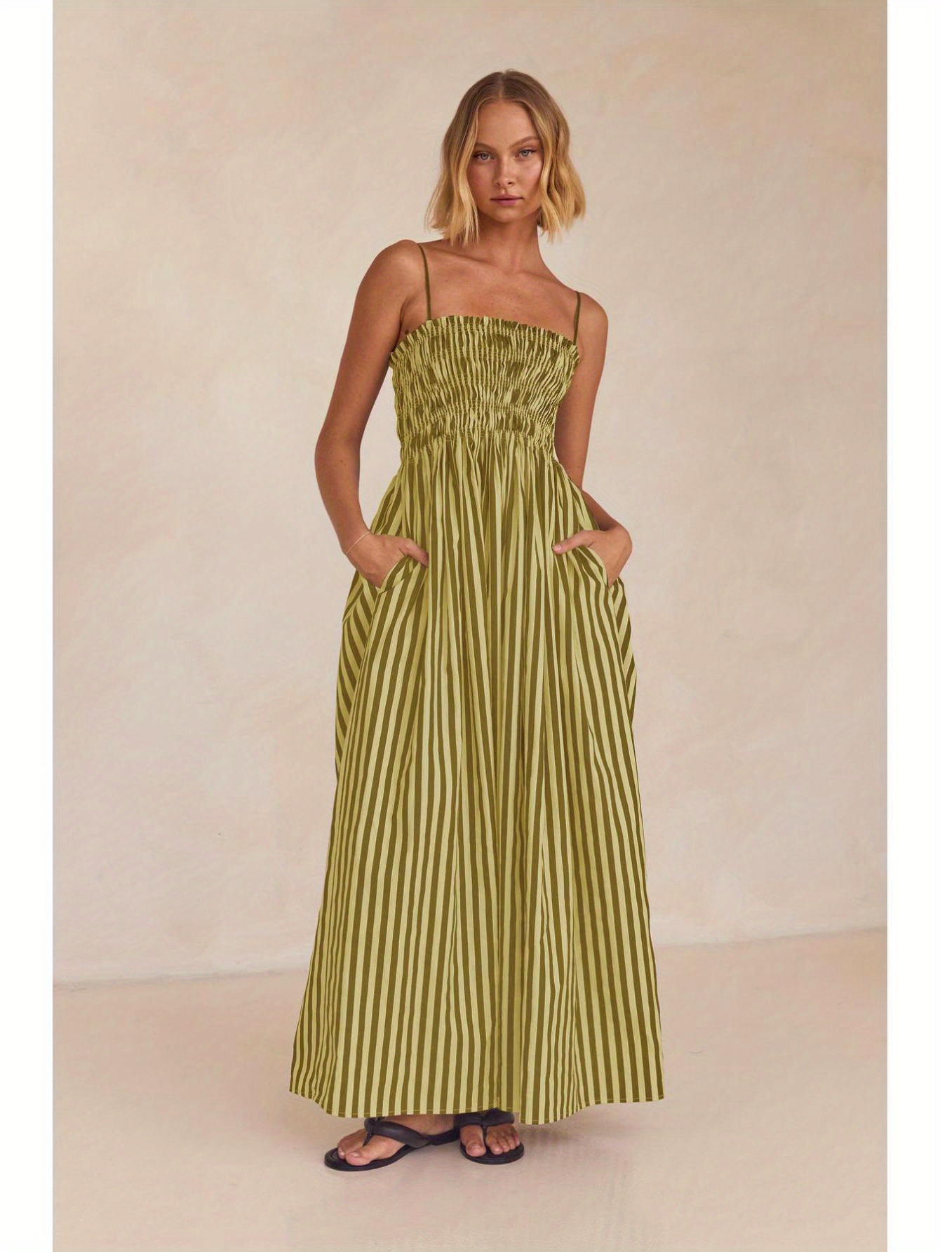 Women Summer Elegant Vertical Striped Pleated Maxi Dress Sleeveless Cutout  Backless Long Flowy Dress Spaghetti Strap Boho A-line Beach Sundress