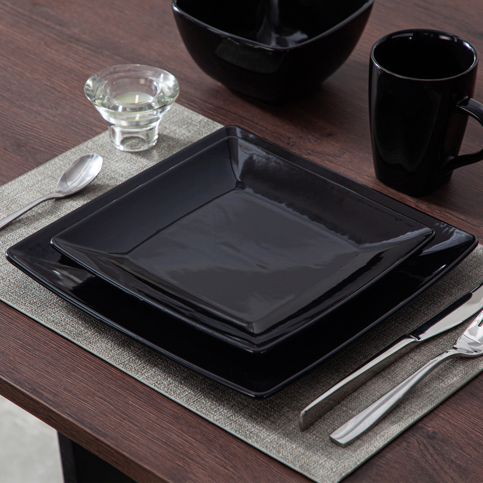 Square Black Stoneware Plates Gibson Soho Lounge Square 40-Piece